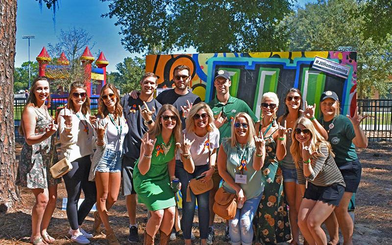Homecoming & Family Weekend Tailgate