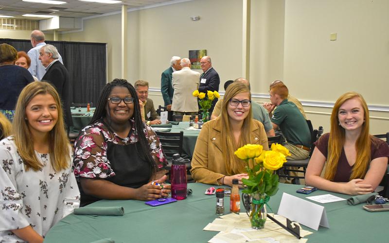 Students at the 2019 Green Key Induction Breakfast