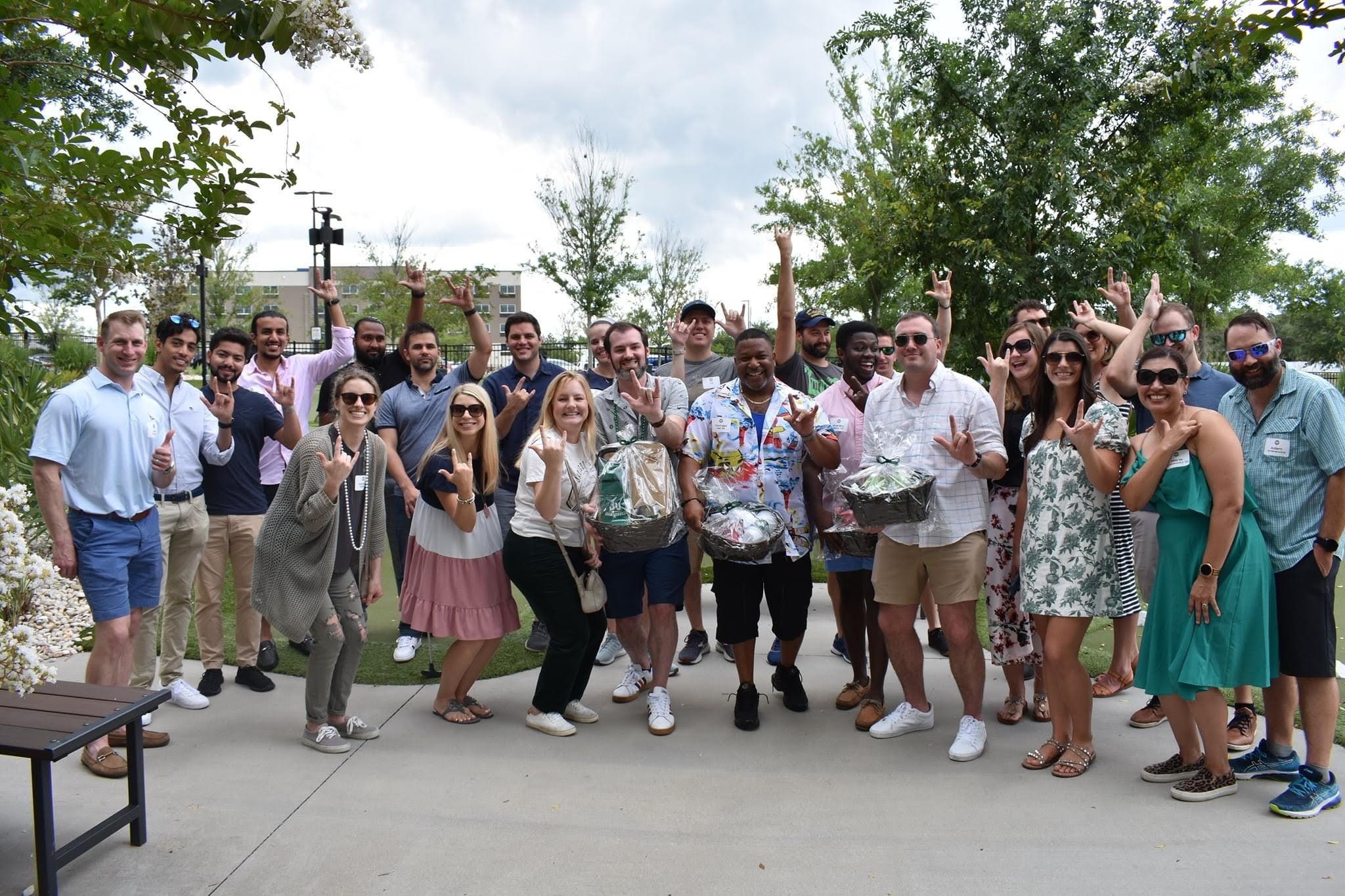 Mulligans & Mimosas 