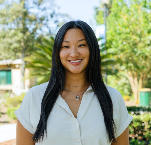 Mei Bowman Headshot