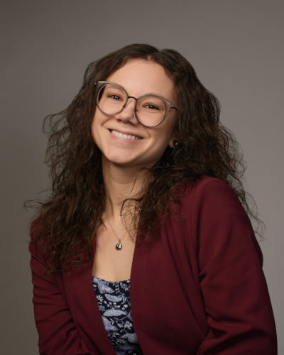 Portrait of Hillary Jones