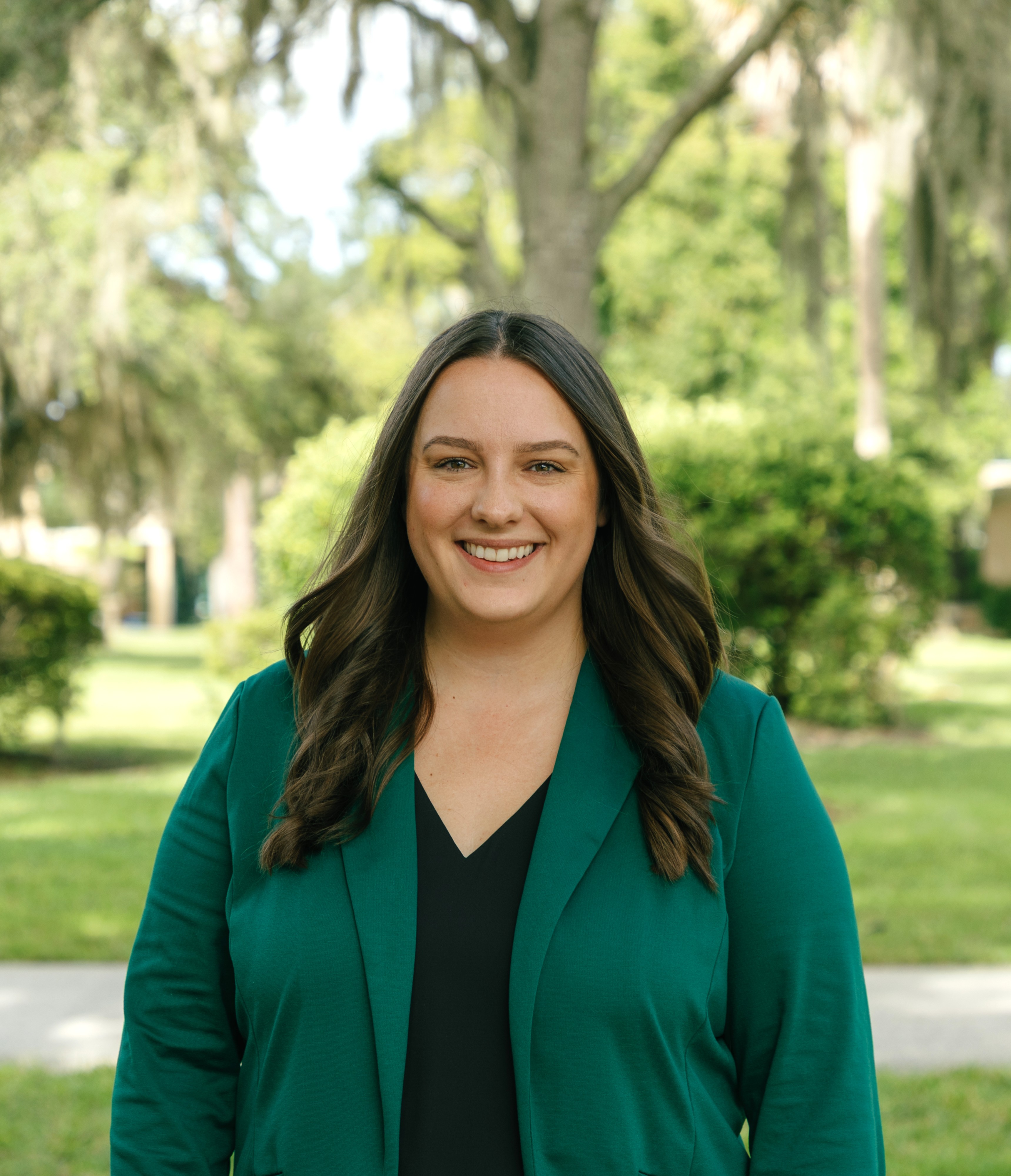 Dr. Kaylee Bloom