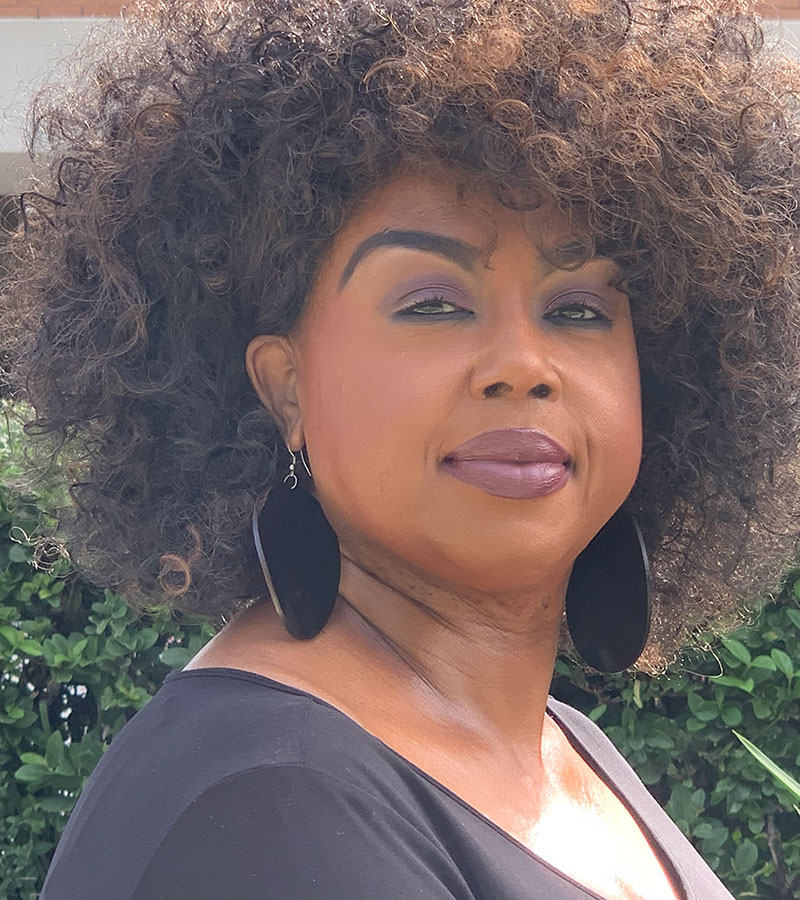Portrait of E'Lisa Green