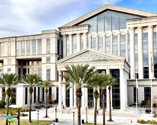 A photo of the Duval County courthouse.