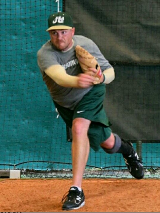 Brian Holcomb Pitching