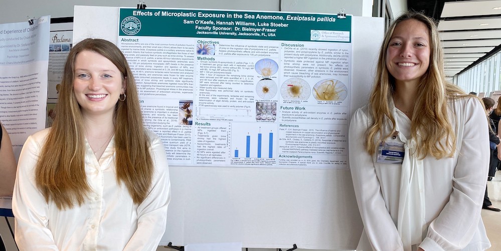 Sam O'Keefe and Hannah Williams poster presentation