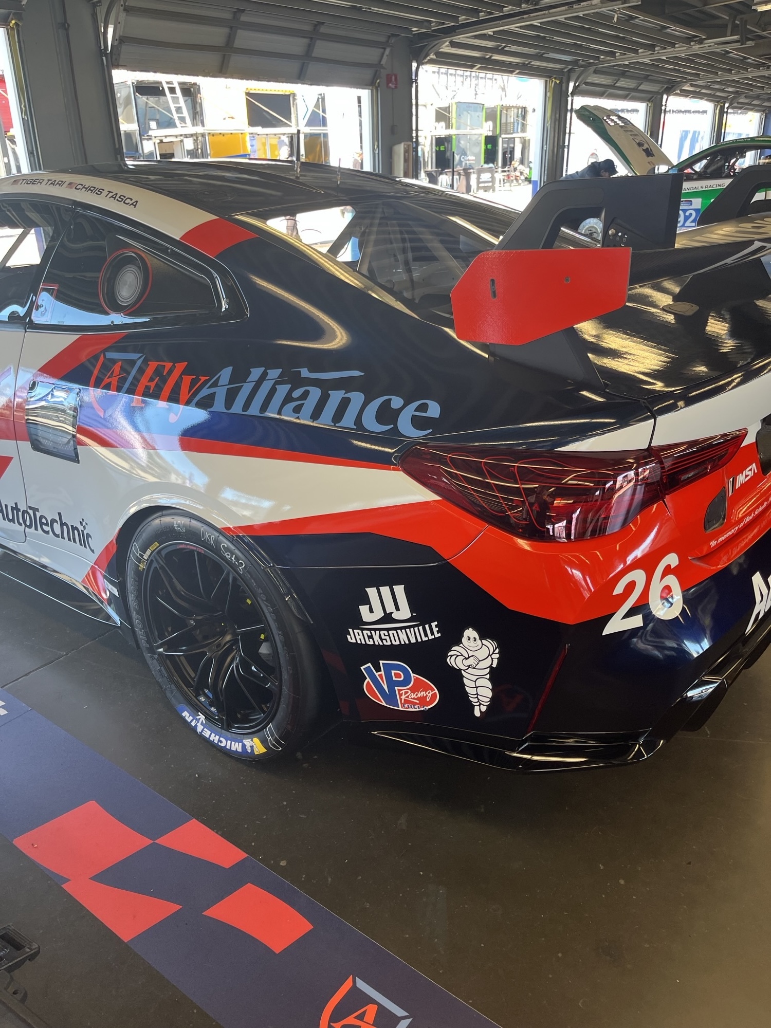 JU logo on race car