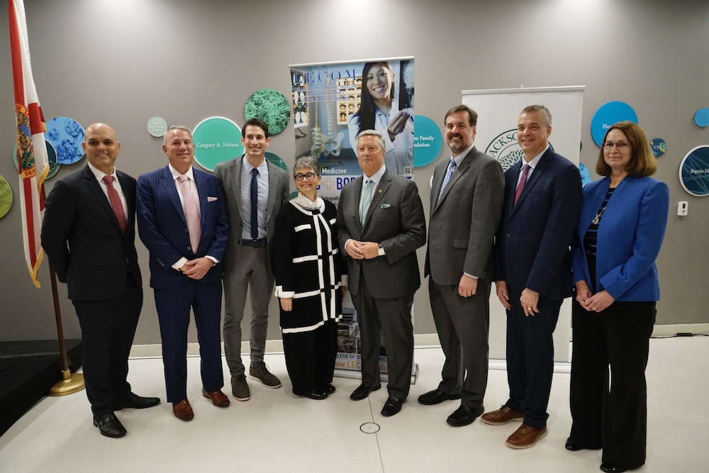 JU, LECOM representatives at the LECOM announcement