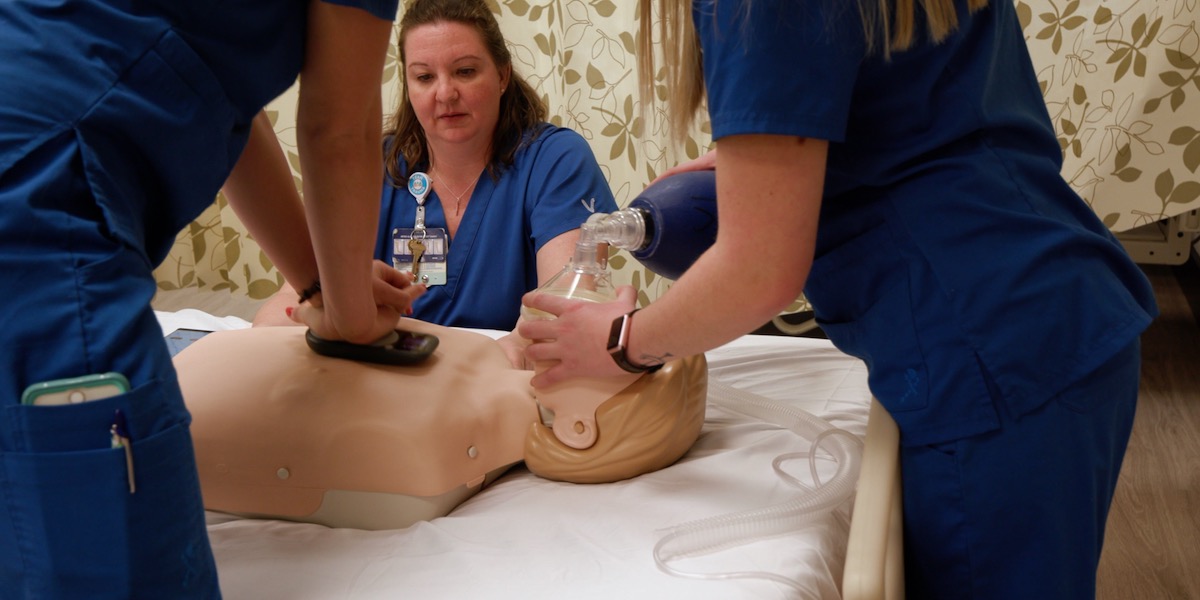 respiratory therapists at work in simulation center