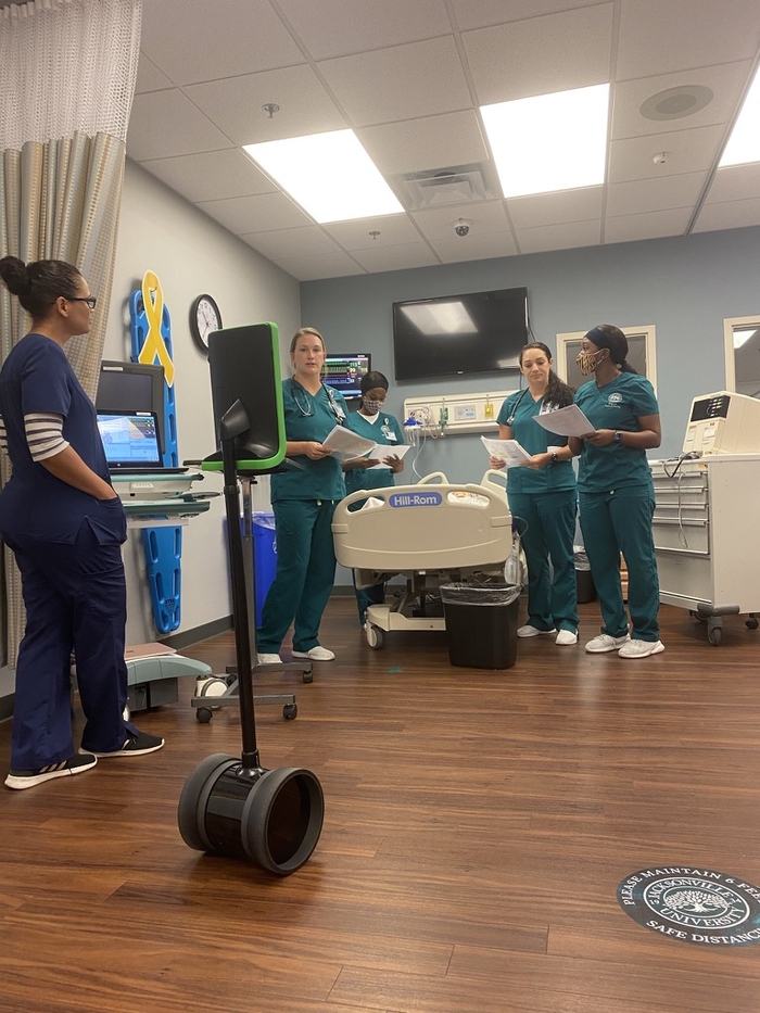 Nursing students learning through instruction via teledoc robot