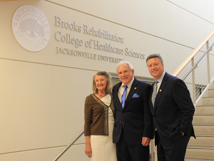 Jack and Beverly Keigwin with President Cost